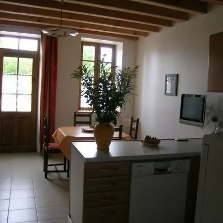 House Au Bourg De Coulandon Holiday home *
